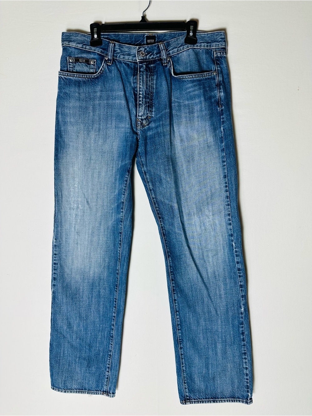 BOSS Hugo Boss Faded Blue Denim Jeans 36x33 Frayed Distressed Hem Straight